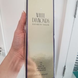 White Diamonds perfume